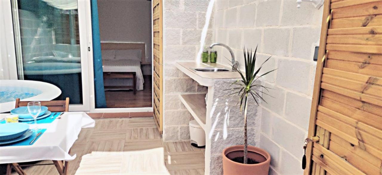 Appartement La Calita Escondida - Jacuzzi Y Cocina En Terraza Privada - Piscina Y Parking Gratis à Chiclana de la Frontera Extérieur photo