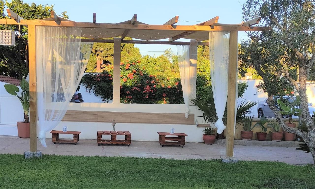 Appartement La Calita Escondida - Jacuzzi Y Cocina En Terraza Privada - Piscina Y Parking Gratis à Chiclana de la Frontera Extérieur photo