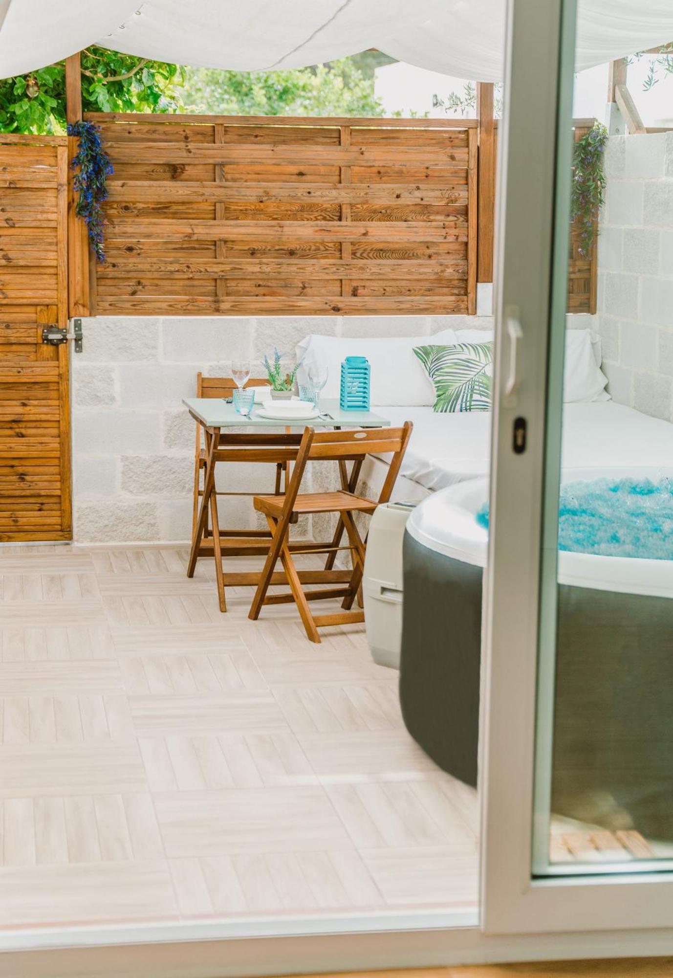 Appartement La Calita Escondida - Jacuzzi Y Cocina En Terraza Privada - Piscina Y Parking Gratis à Chiclana de la Frontera Extérieur photo